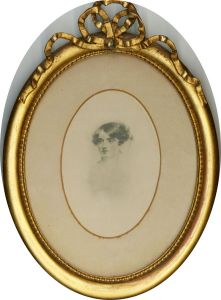Pair of Decorative Oval Frames