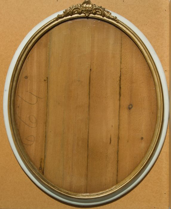 Oval Gilt Frame - Mid 20th Century Oval Gilt Picture Frame