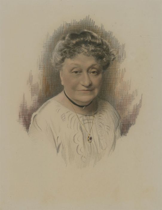 Framed Early 20th Century Charcoal Drawing - Portrait Study of an Elderly Woman