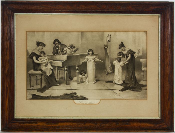 Early 20th Century Picture Frame - Carved Oak