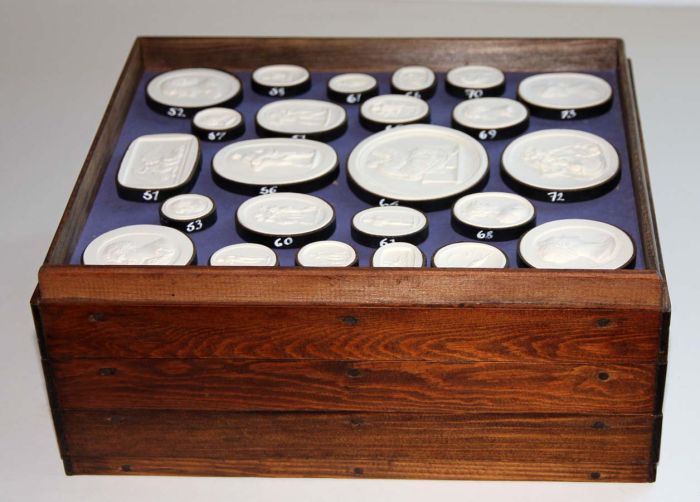 Early 19th Century Collectors Box of 97 Grand Tour Plaster Intaglio Cameos