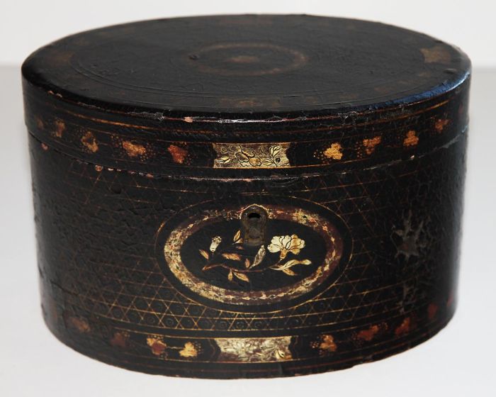 18th Century Tea Caddy - George III Gilt Decorated Papier Mache Oval Tea Caddy