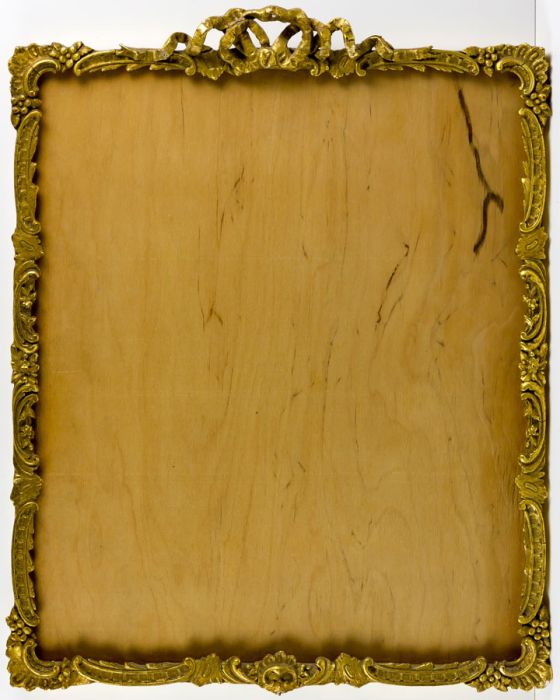 Fine 19th Century Picture Frame - Gilded Ornate Leaf and Berry