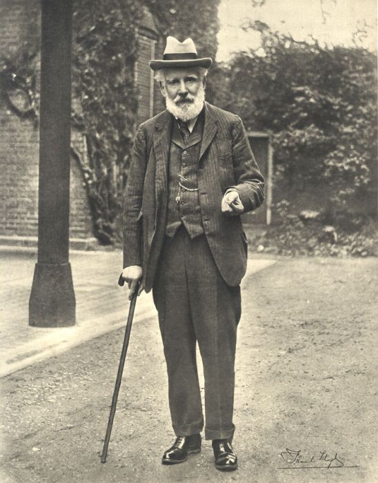 19th Century Photogravure - Portrait of Frank Lloyd